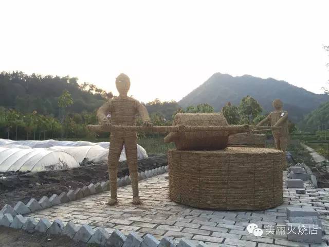 火烧店又现新鲜玩意儿，听说是.......