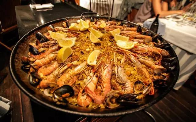 流星花园精彩片段,流星花园巴塞罗那喷泉