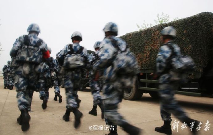 中国人民解放军全年24小时战备营,这支军队