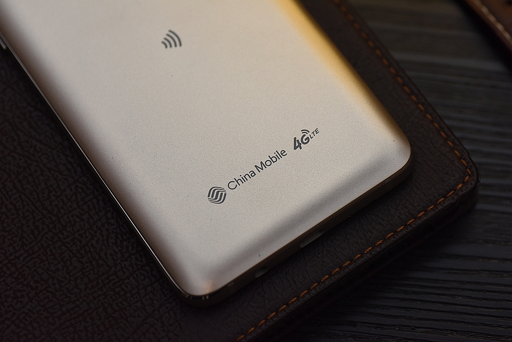 galaxyj7怎样,galaxyj72016扩容