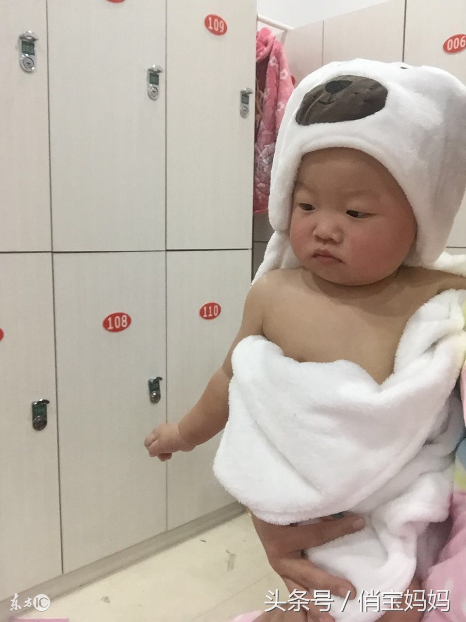 给宝宝洗澡的教学,给宝宝洗澡的教程四岁