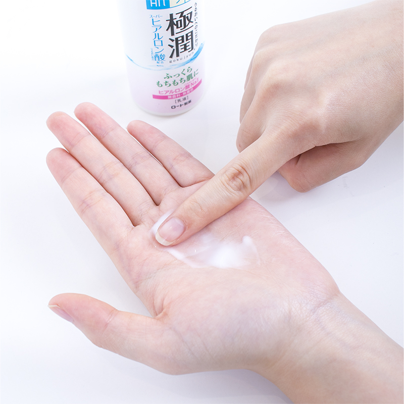 百元以内平价修复舒缓水乳,平价百元干皮水乳