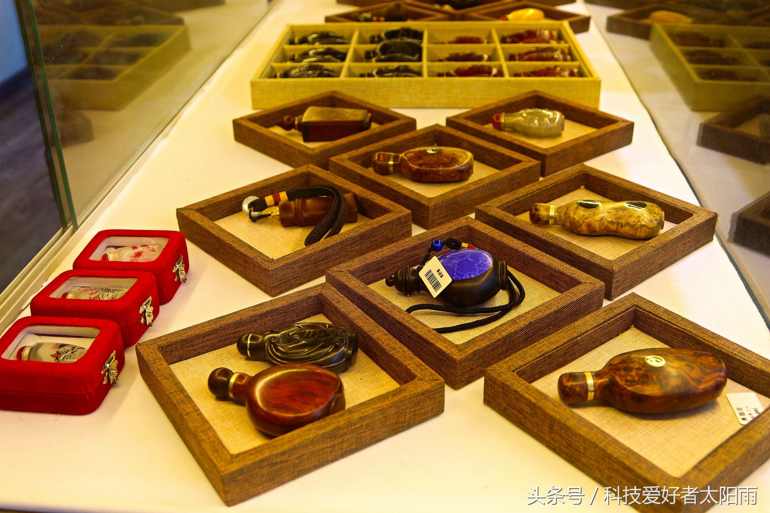 闲野斋鼻烟怎么样,闲野斋鼻烟壶木质