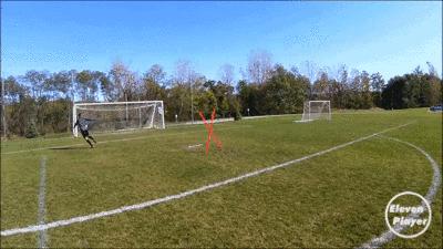 足球过人实用技巧小学生,足球五人制过人小技巧简单