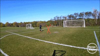 足球过人实用技巧小学生,足球五人制过人小技巧简单