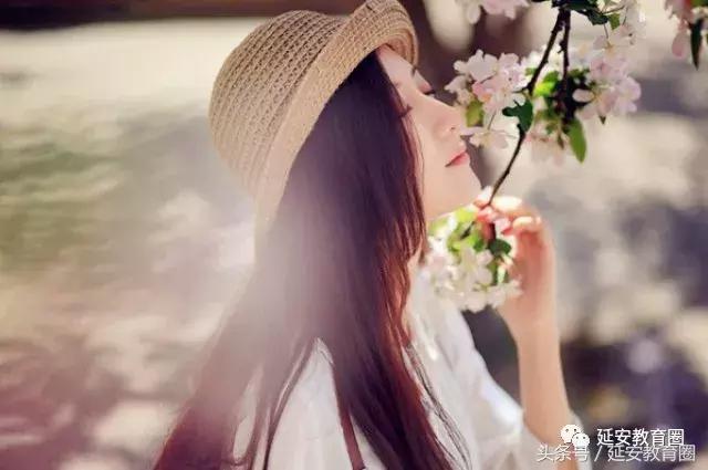 「美文」李小侠·站在岁月的交点上