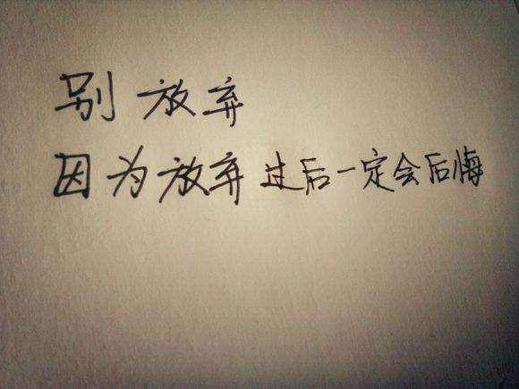 毛呢大衣机洗可以吗,毛呢大衣手洗正确清洗方法