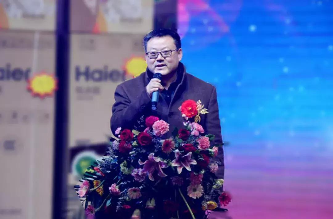 鐟炴櫘鐢熺墿骞翠細璁插骇,鐟炴櫘鐢熺墿灞曚細