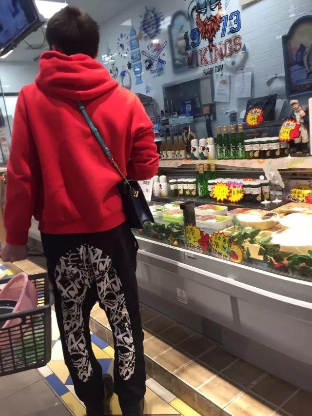 男人一身标配多少钱,男生一身打扮多少钱