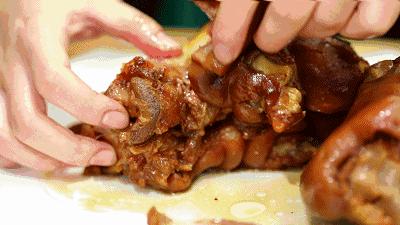 宇宙最红“地球港”空降北京！8国牛肉，逛吃7天不重样！