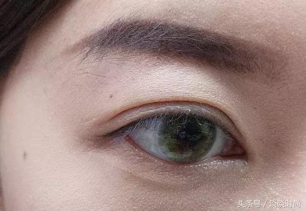 贫民窟女孩和白富美护肤品对比图,贫民窟女孩所有的化妆品和护肤品