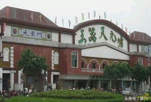 探索缅甸翡翠宝石的奇幻之旅,中国和缅甸翡翠交易市场