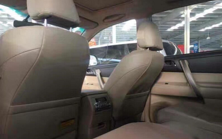 花20万买丰田车,花20万买二手汉兰达值得么