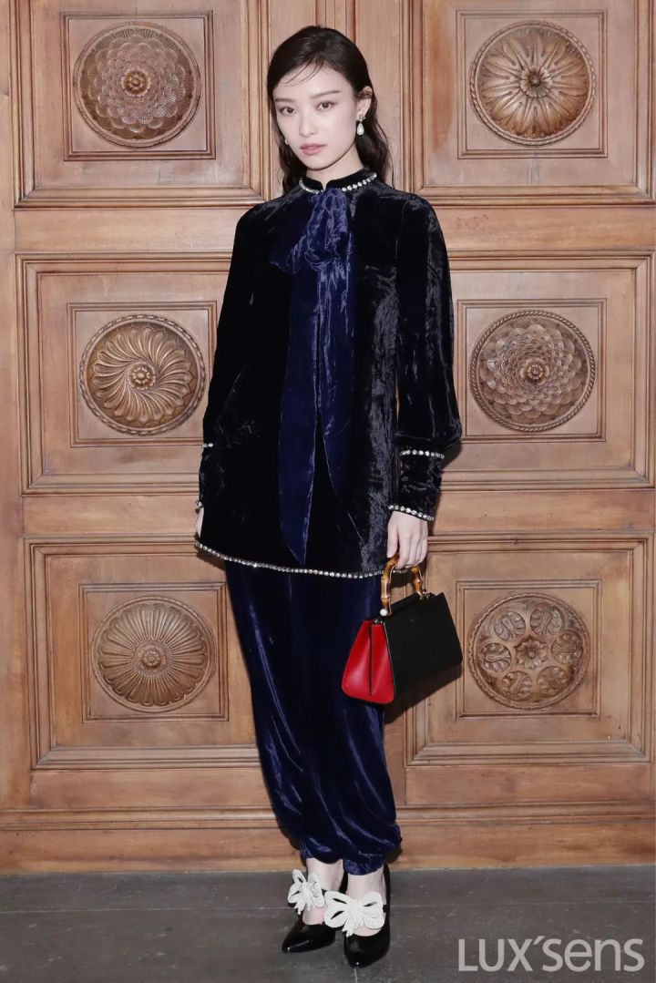 gucci广州瑰丽,gucci经典包包超mini拼红