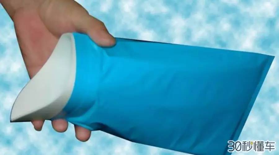 千万别不好意思看高速公路尿急又找不到厕所怎么办？