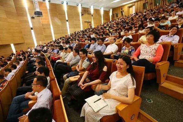 市委书记王蒙徽在厦大说了啥，师生们连连鼓掌