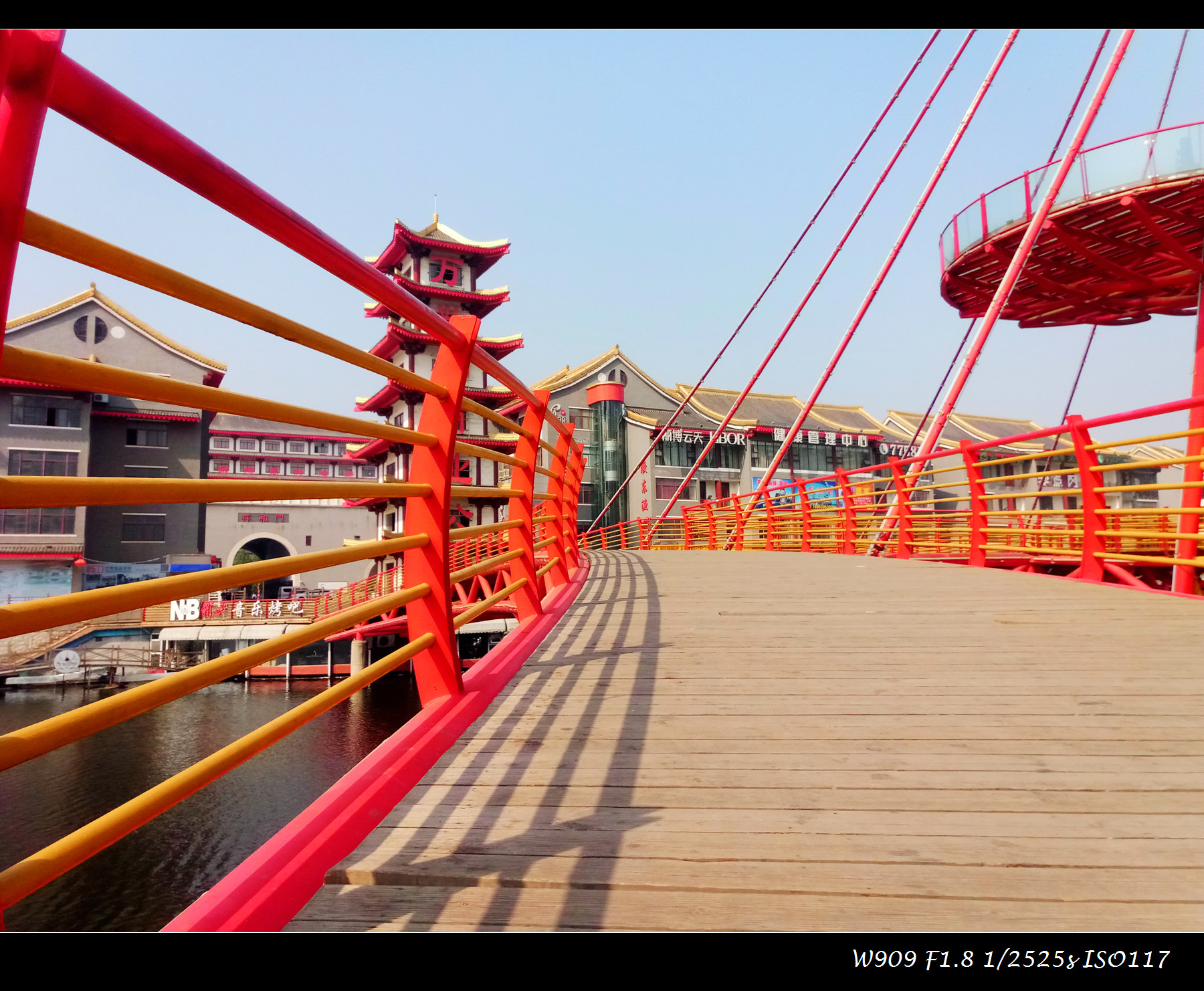 金立天鉴w909值得入手吗,金立天鉴w909翻盖手机