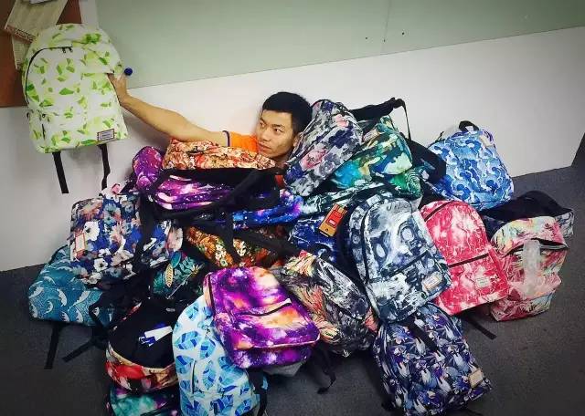 每个工作旅行者都想当旅行界的papi酱，然而。。。