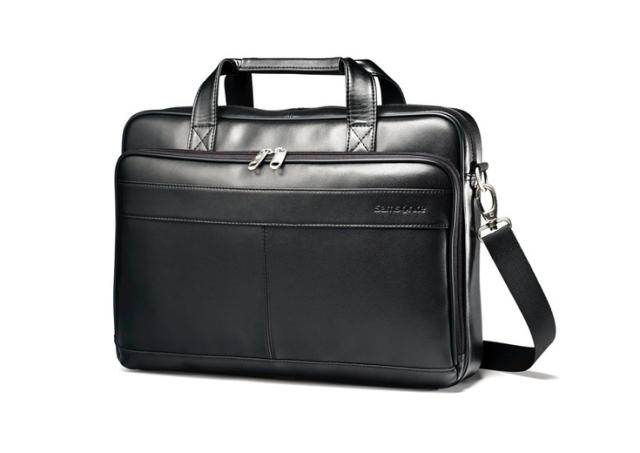 男士气质双肩背包,男生夏日训练背包