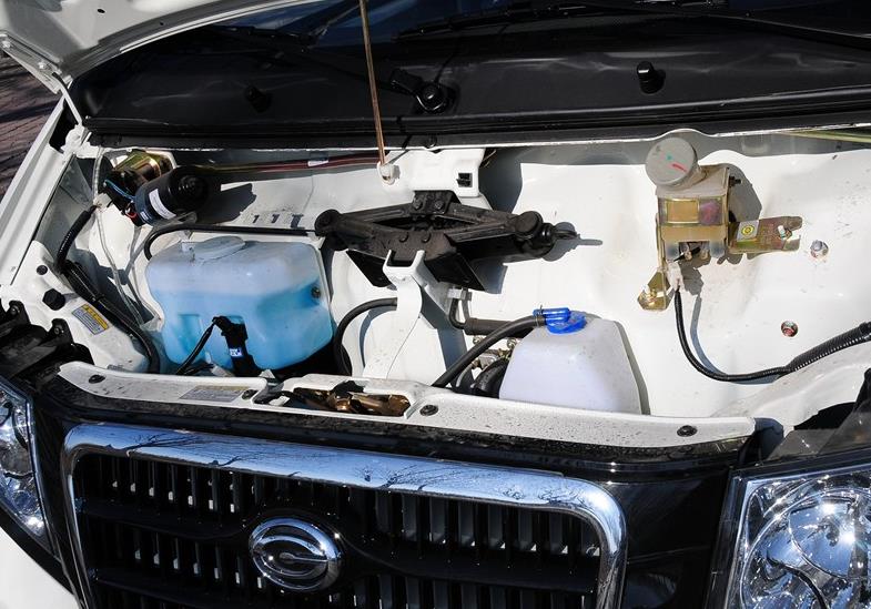 奥迪面包车,奥迪面包车多少钱一辆