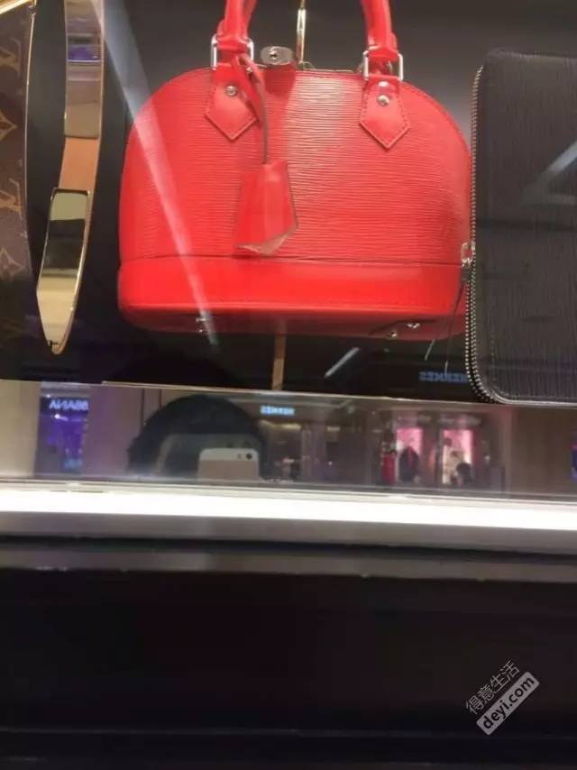 奢侈品店lv包,专柜购买的lv包