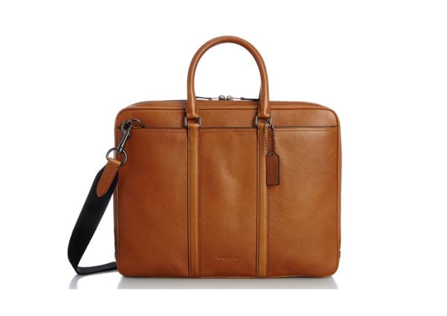 男士气质双肩背包,男生夏日训练背包