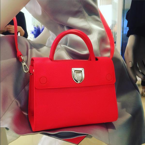 想省钱找朋友反而多花钱,想找一个省钱的东西