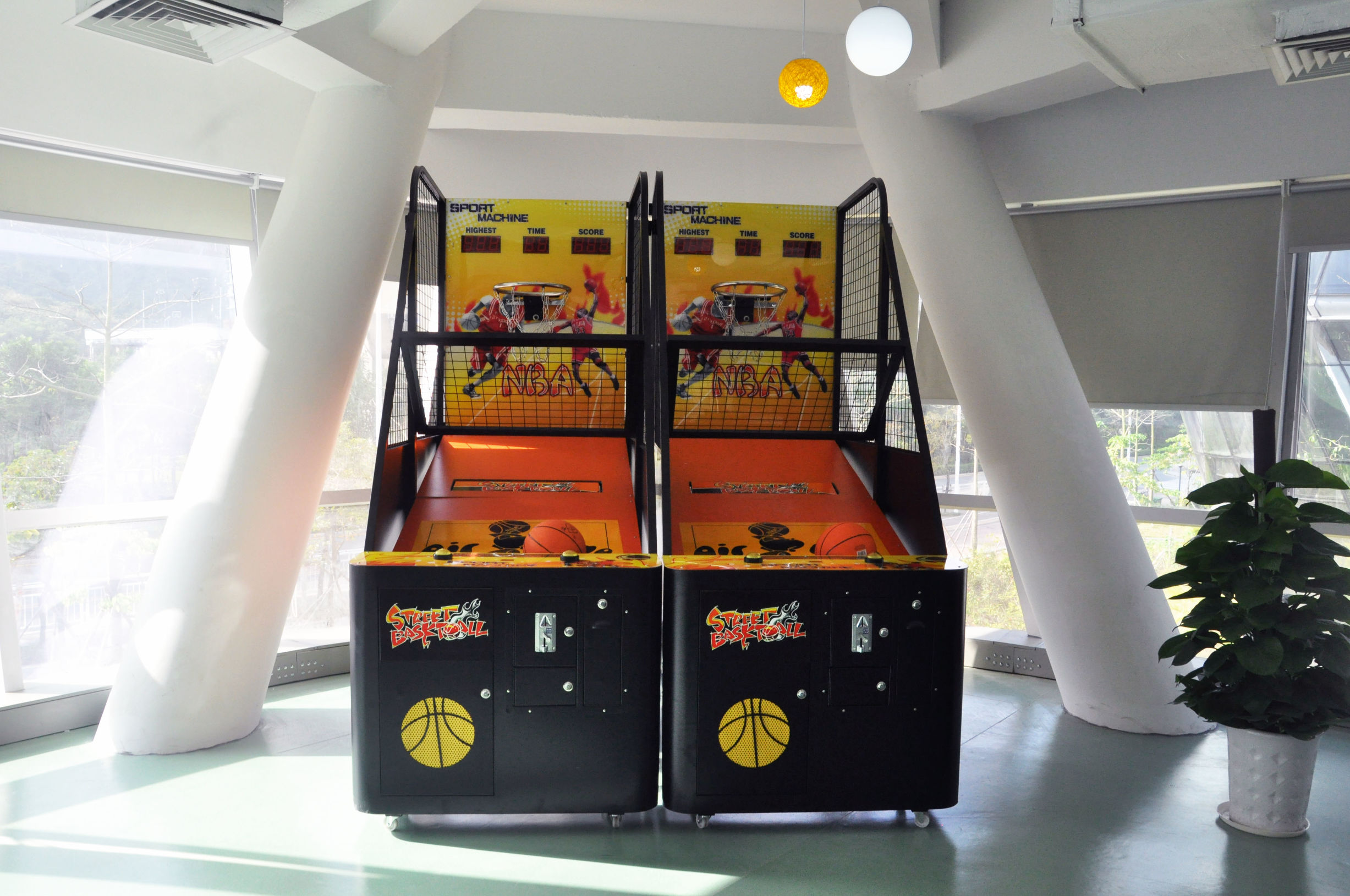 探访本地公司,参观别人家公司