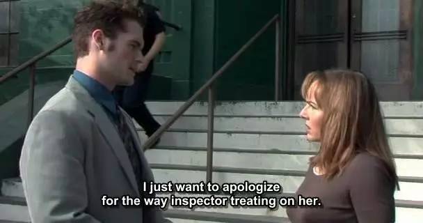 夭寿啊，章鱼上岸进化触手怪凌辱美少女啦！还好有dick警官~