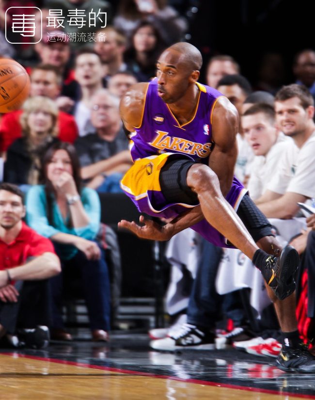 传奇落幕——科比工作生涯赛场球鞋完整回顾