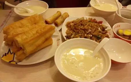 如果《欢乐颂》的故事发生在重庆，她们会怎么撕逼？