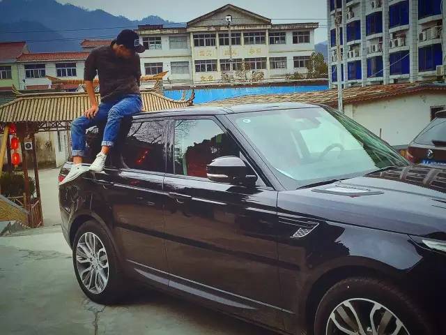 每个工作旅行者都想当旅行界的papi酱，然而。。。