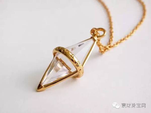 施华洛世奇水晶是奥地利水晶吗,关于施华洛世奇水晶