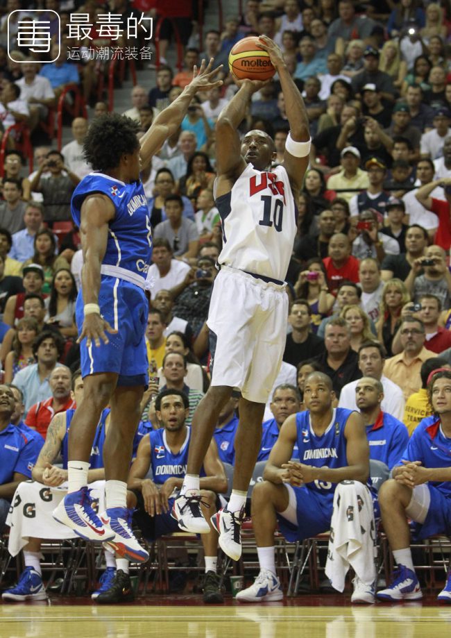 传奇落幕——科比工作生涯赛场球鞋完整回顾