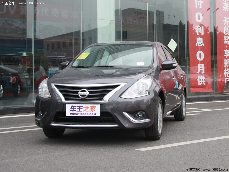 2017年12月份阳光销量1122台，同比下降83.75%