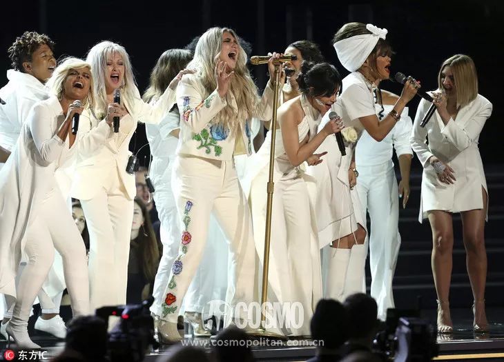 ladygaga和蕾哈娜谁更火,rihanna蕾哈娜和ladygaga