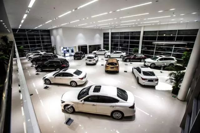 汽车经销商消亡论又遭打脸运通集团2017年营收超300亿将创新高