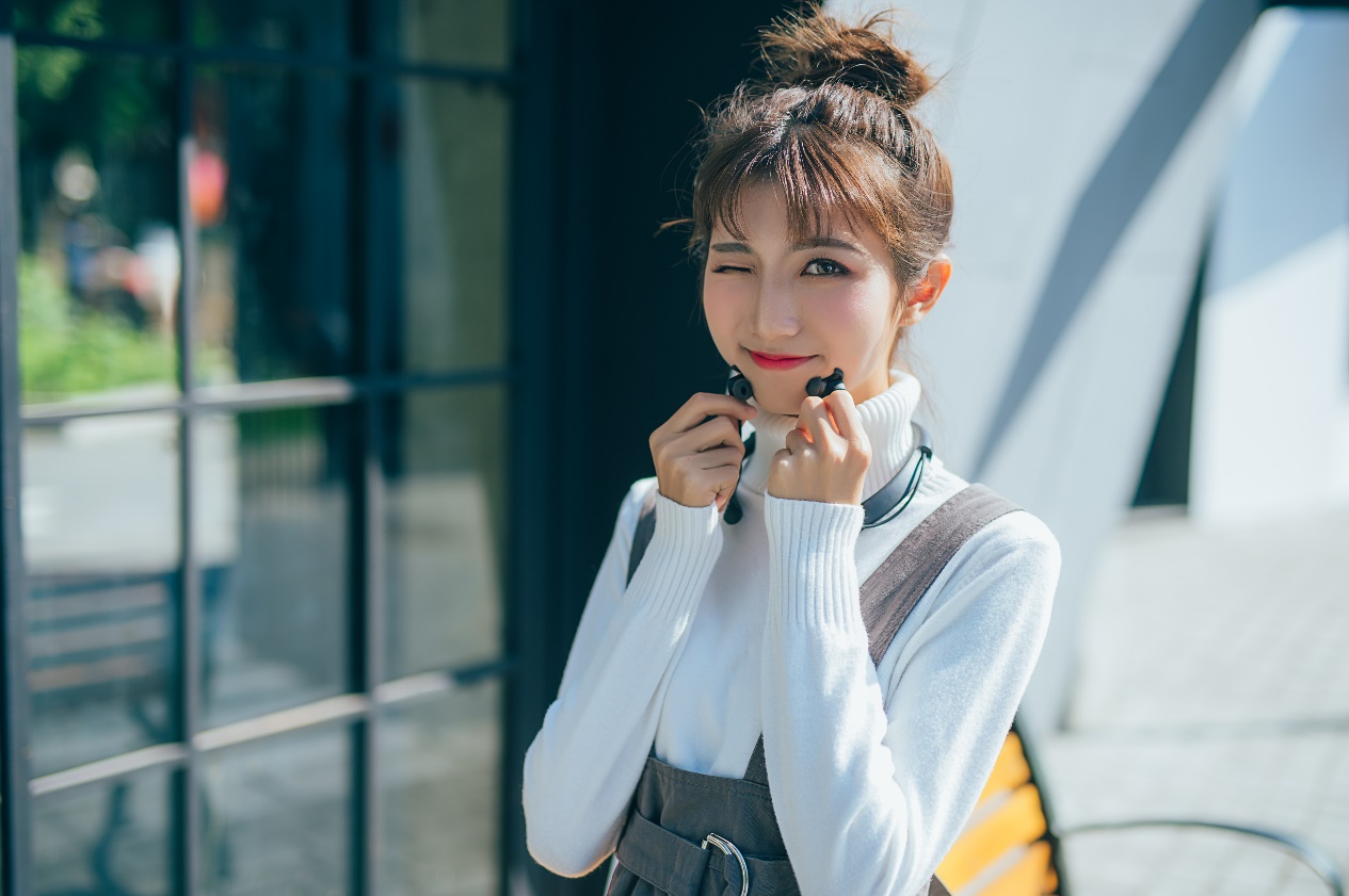 boseqc30降噪耳机开不了机,boseqc30坏了值得修吗