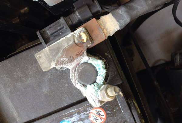 斌驰汽车服务,奔驰买二手车靠谱吗