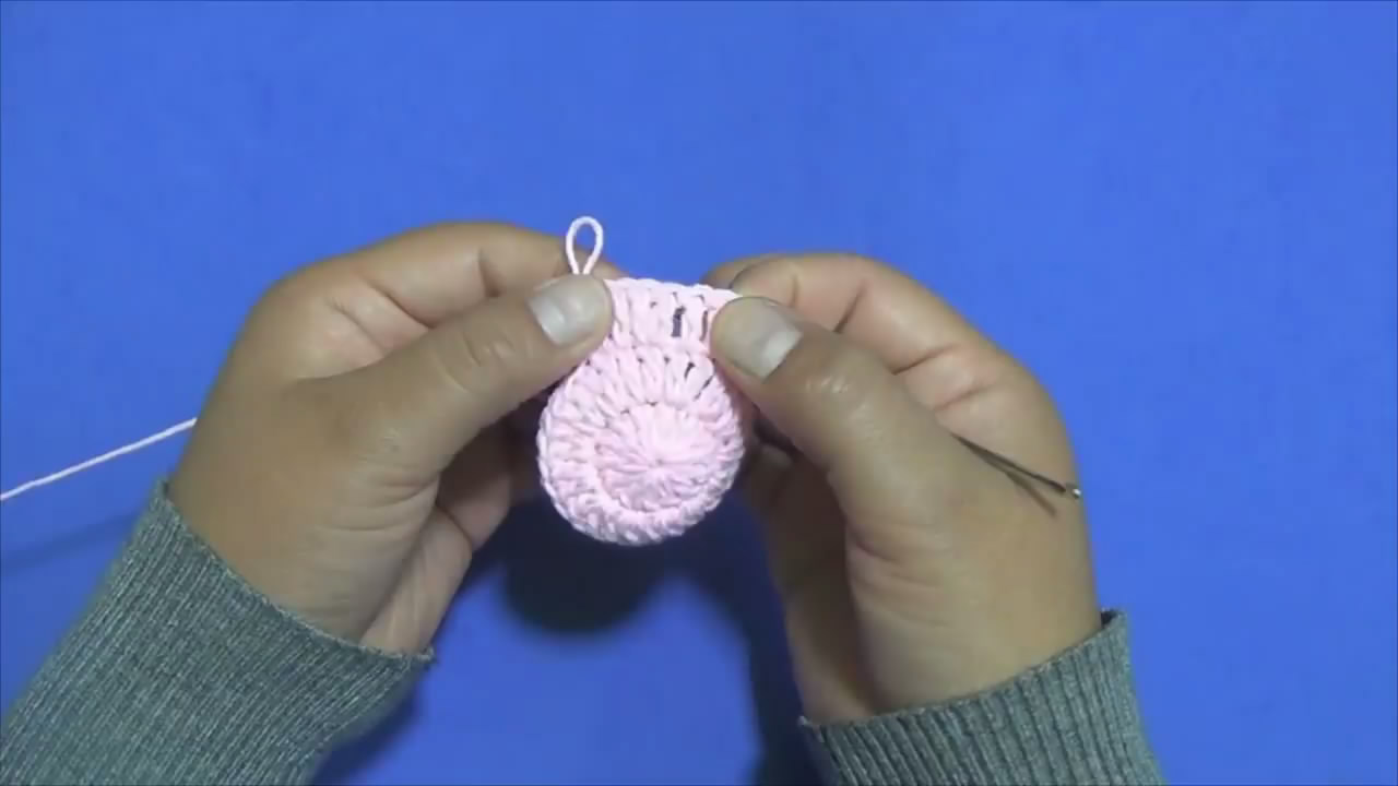 钩织DIY，教你如何利用毛线针织编织一顶可爱的帽子，简单易学