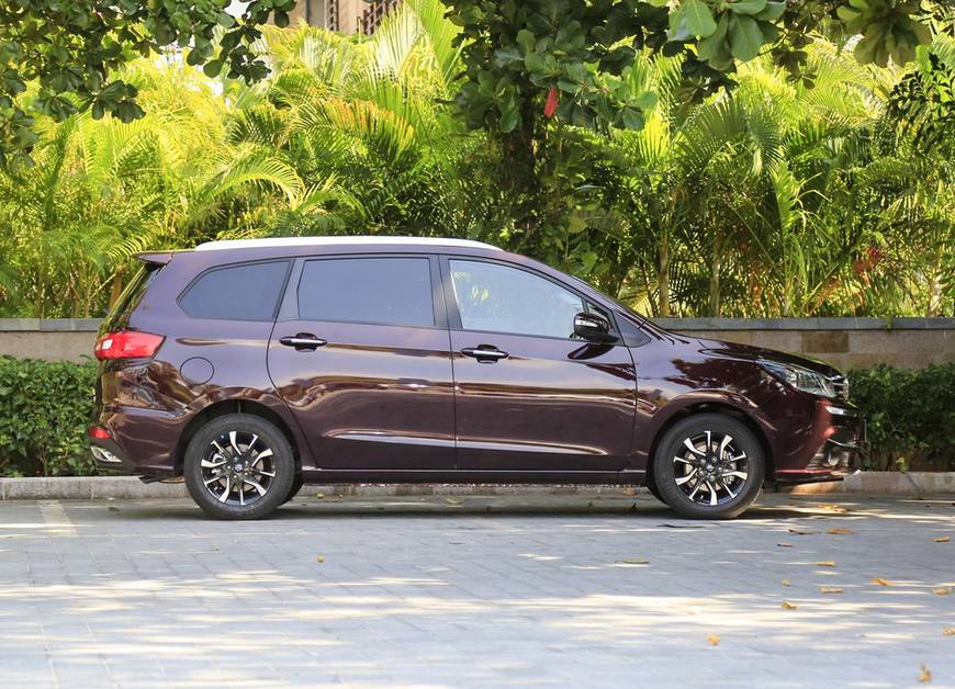 福美来f7车型,福美来f7是海马v70的升级版吗