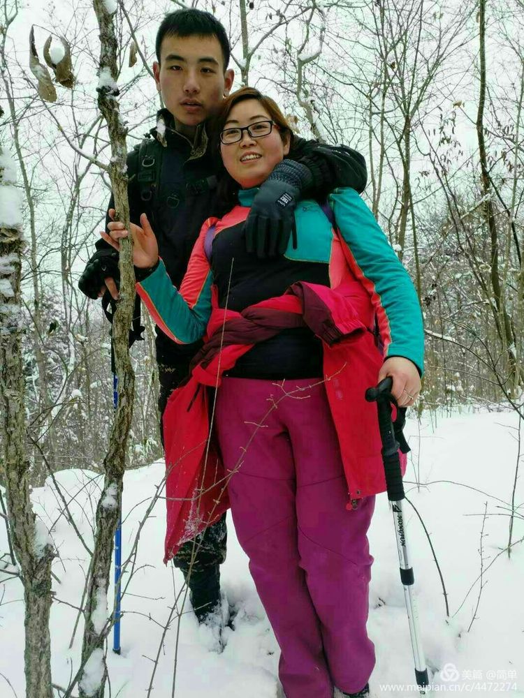 天池长白山雪岭,雨天天池山