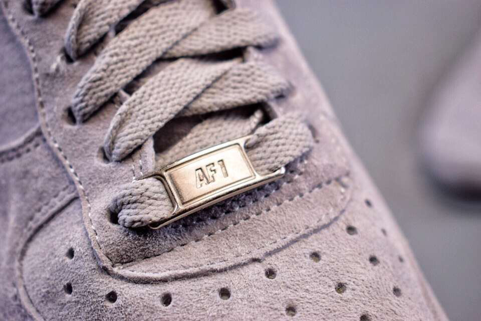 耐克af1灰白色穿搭,耐克af1灰女款高帮搭配