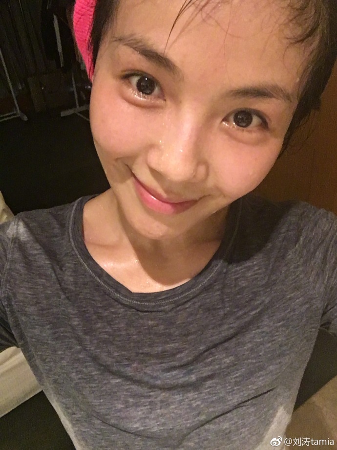 关晓彤欧阳娜娜美图,唐嫣关晓彤素颜谁的颜值依旧在线