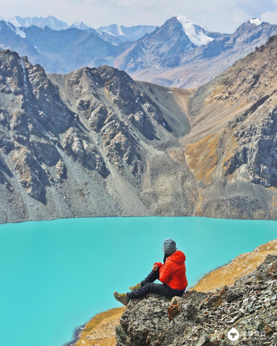 这里曾是中国领土，被誉为「中亚瑞士」，游客3天拿到电子签