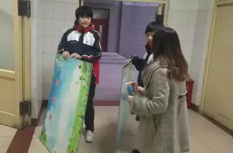 为什么小学班主任最累最苦,为什么说班主任是最苦最累的