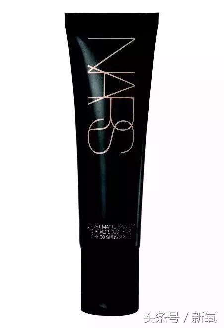 杨幂和周笔畅的互怼令人羡慕,为什么杨幂和周笔畅这么好