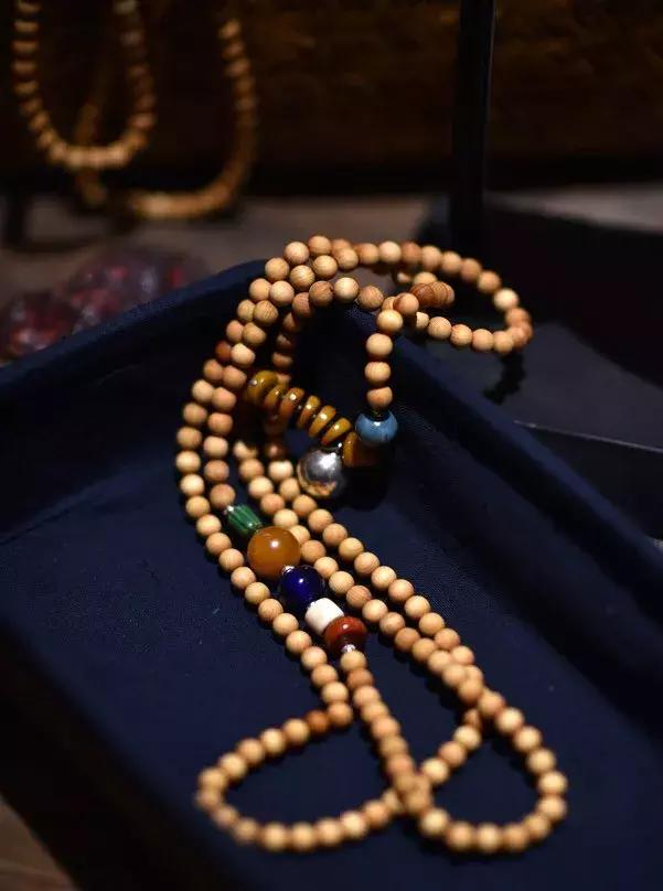 佛珠手串材料的寓意和禁忌,佛珠手串搭配讲求禁忌什么