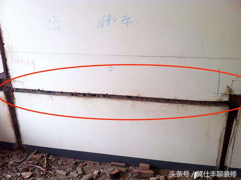 装修师傅砸门找哪个单位解决,家里装修被师傅做坏找什么部门