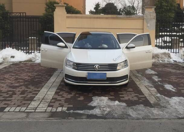 轩逸朗逸优缺点对比,轩逸和朗逸保值率差距大吗